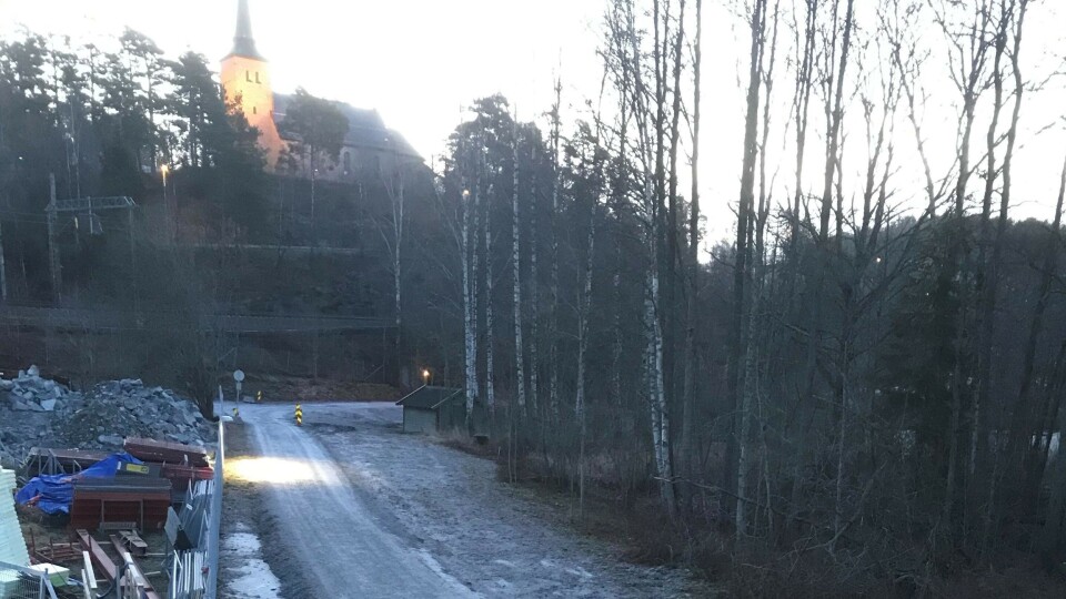 STILLER SEG UFORSTÅENDE: Utbyggeren mener standarden på den midlertidige veien er godt innenfor det som er krav i reguleringsbestemmelsene. STILLER SEG UFORSTÅENDE: Utbyggeren mener standarden på den midlertidige veien er godt innenfor det som er krav i reguleringsbestemmelsene.
