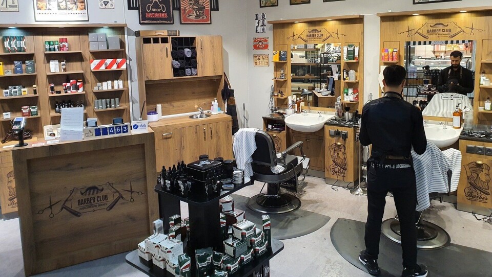 FLYTTER INN I MARS: Herrefrisørsalongen J&K Barber Shop åpner på Kolbotn torg i mars. FLYTTER INN I MARS: Herrefrisørsalongen J&K Barber Shop åpner på Kolbotn torg i mars.