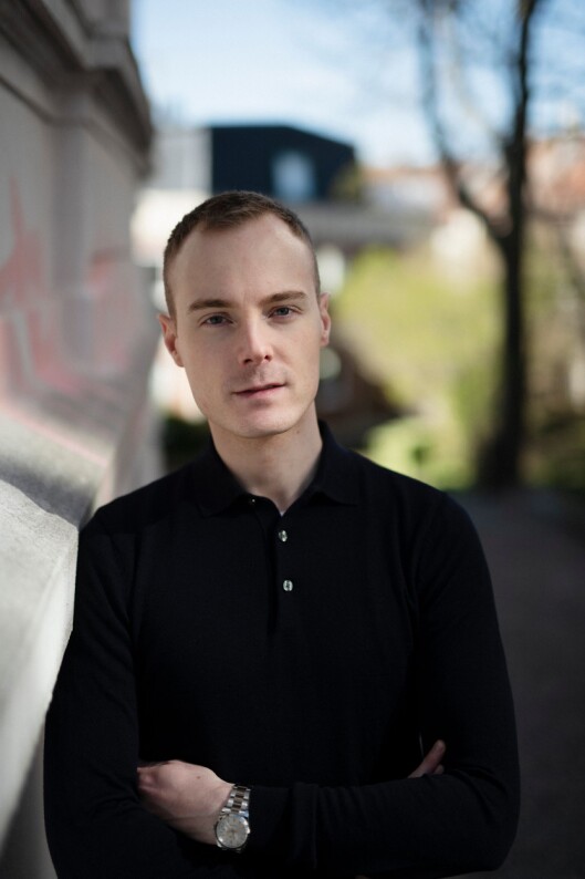 DEBUTERER: Alexander Kielland Krag debuterer som forfatter med ungdomsromanen «Dette blir mellom oss». DEBUTERER: Alexander Kielland Krag debuterer som forfatter med ungdomsromanen «Dette blir mellom oss».