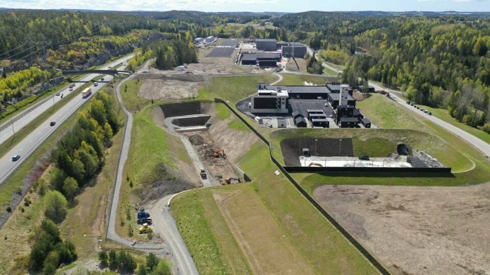TRE OG ET HALVT ÅR: Kommunal- og moderniseringsdepartementet (KMD) vedtok reguleringsplanen for politiets nasjonale beredskapssenter på Taraldrud i Ski fredag 18. august 2017. Beredskapssenteret skal etter planen være i full operativ drift fra midten av desember 2020. TRE OG ET HALVT ÅR: Kommunal- og moderniseringsdepartementet (KMD) vedtok reguleringsplanen for politiets nasjonale beredskapssenter på Taraldrud i Ski fredag 18. august 2017. Beredskapssenteret skal etter planen være i full operativ drift fra midten av desember 2020.