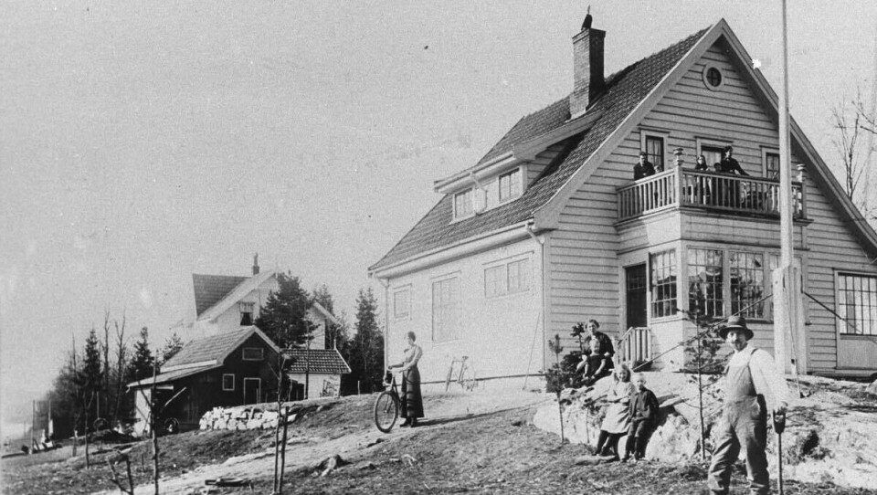 105 ÅR GAMMELT: Huset Venleik (ca. 1915) er helt sentralt og utgjør en del av den originale bebyggelsen i Kolbotn sentrum. 105 ÅR GAMMELT: Huset Venleik (ca. 1915) er helt sentralt og utgjør en del av den originale bebyggelsen i Kolbotn sentrum.
