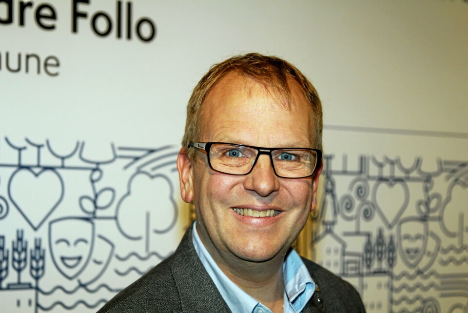 – BEKLAGELIG: – Det er beklagelig at Tømtebanen kunstgress ikke er på plass som forventet, sier Helge Marstrander (H). – BEKLAGELIG: – Det er beklagelig at Tømtebanen kunstgress ikke er på plass som forventet, sier Helge Marstrander (H).