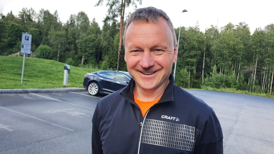 STILLER OPP SOM VAKT: Dag Spilde (51) fra Rikeåsen er klar til å bidra som vakt under løpet. – Det er fantastisk med et lokalt arrangement, sier han. STILLER OPP SOM VAKT: Dag Spilde (51) fra Rikeåsen er klar til å bidra som vakt under løpet. – Det er fantastisk med et lokalt arrangement, sier han.