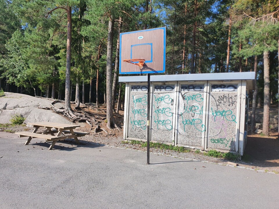 POPULÆRT MED BASKETBALL: Snart får skolen to nye basketkurver. POPULÆRT MED BASKETBALL: Snart får skolen to nye basketkurver.