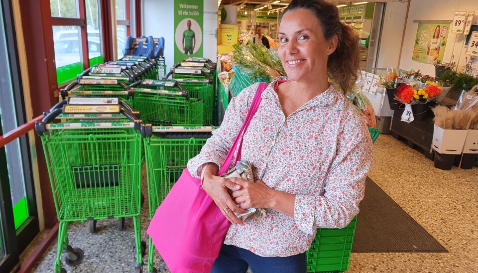 FORNØYD SOM KUNDE: Nadia Ghouas (50) fra Mastemyr. Foto: Yana Stubberudlien FORNØYD SOM KUNDE: Nadia Ghouas (50) fra Mastemyr. Foto: Yana Stubberudlien