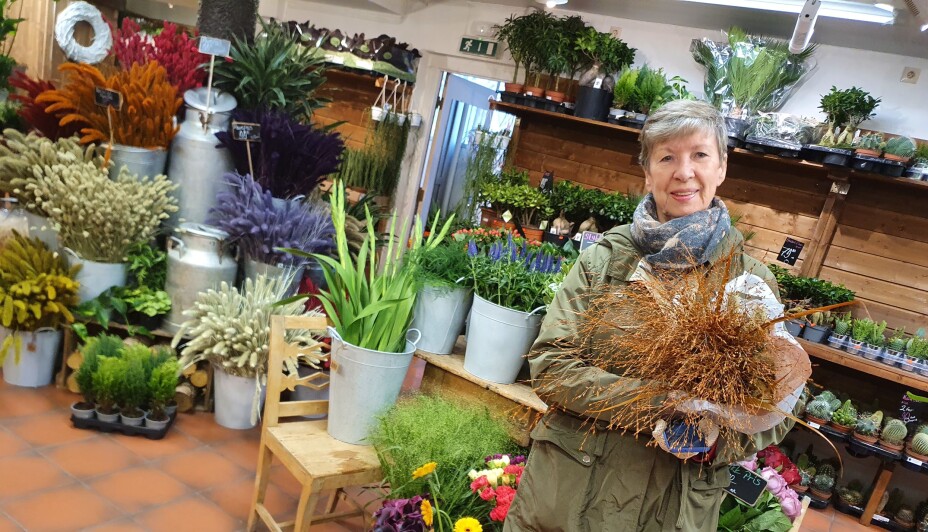 EN AV DE FØRSTE KUNDENE: Gunn Wesenberg fra Kolbotn likte butikken meget godt og var blant de aller første kundene i butikken. EN AV DE FØRSTE KUNDENE: Gunn Wesenberg fra Kolbotn likte butikken meget godt og var blant de aller første kundene i butikken.