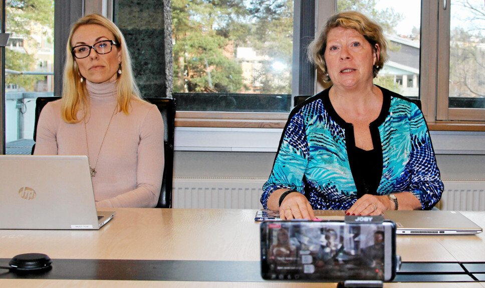 NY JUSTERING: Rådmann Jane Short Aurlien og kommuneoverlege Kerstin Anine Johnsen Myhrvold innstiller på en ytterligere skjerping av smittverntiltakene i Nordre Follo. Dette bildet er fra pressekonferansen da kommunen stengte ned i mars. NY JUSTERING: Rådmann Jane Short Aurlien og kommuneoverlege Kerstin Anine Johnsen Myhrvold innstiller på en ytterligere skjerping av smittverntiltakene i Nordre Follo. Dette bildet er fra pressekonferansen da kommunen stengte ned i mars.