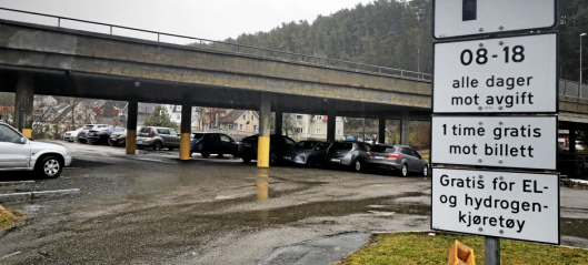 Ville reversere Oppegårds tidligere ordning med en times gratis parkering