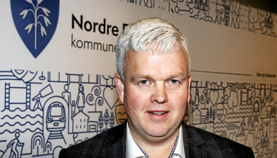 – BØR STARTE UMIDDELBART: – Det er viktig at vaksineringen i Nordre Follo og vår region trappes opp, slik at vi kan starte med massevaksinering umiddelbart, foreslo FrPs gruppeleder Tønnes Steenersen. Foto: Sigbjørn Vedeld – BØR STARTE UMIDDELBART: – Det er viktig at vaksineringen i Nordre Follo og vår region trappes opp, slik at vi kan starte med massevaksinering umiddelbart, foreslo FrPs gruppeleder Tønnes Steenersen. Foto: Sigbjørn Vedeld