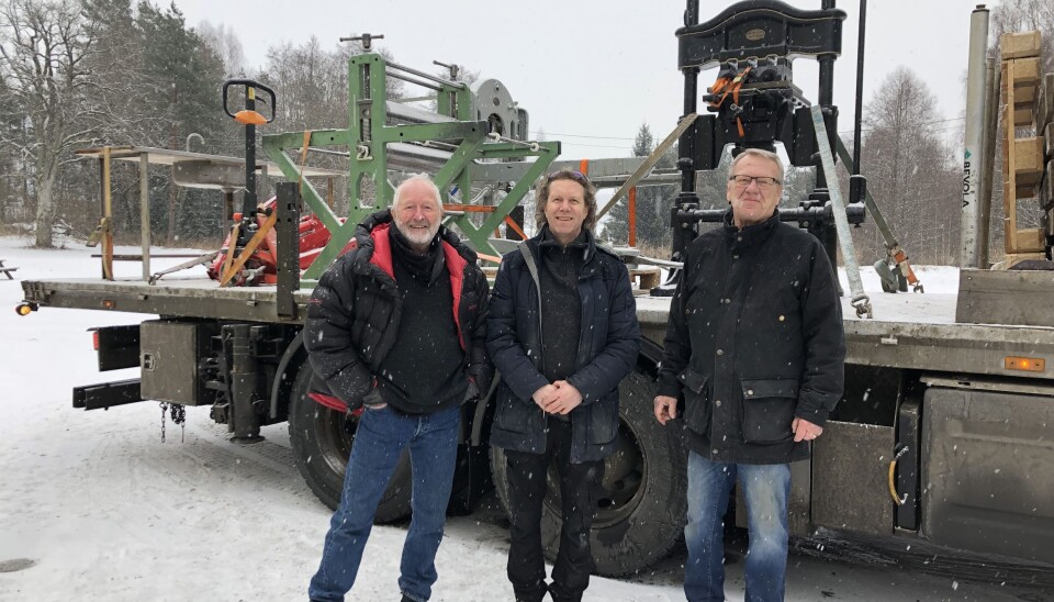 PÅ FLYTTEFOT: Jan Albert Fürst Kolstad, Tom Eidsvold Larsen og Erik Gellein Næss flyttet verkstedene sine fra Tyrigrava til Ås. PÅ FLYTTEFOT: Jan Albert Fürst Kolstad, Tom Eidsvold Larsen og Erik Gellein Næss flyttet verkstedene sine fra Tyrigrava til Ås.