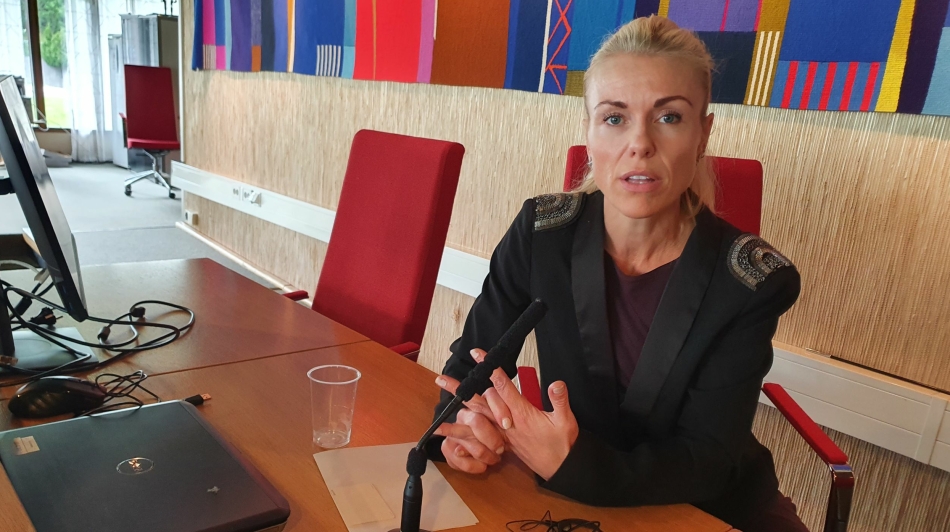 ANBEFALTE STRAMT GULT NIVÅ: Kommuneoverlege Kerstin Johnsen Myhrvold kom med nye anbefalinger og råd fredag forrige uke.