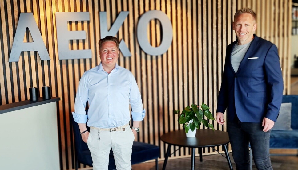 NYTT KONTOR: AEKO Gruppen har flyttet fra Kolbotn til Rosenholm Campus. Andreas Wilsgård (t.v.) og Arne Erik Rønningen er svært fornøyde med de nye lokalene. NYTT KONTOR: AEKO Gruppen har flyttet fra Kolbotn til Rosenholm Campus. Andreas Wilsgård (t.v.) og Arne Erik Rønningen er svært fornøyde med de nye lokalene.