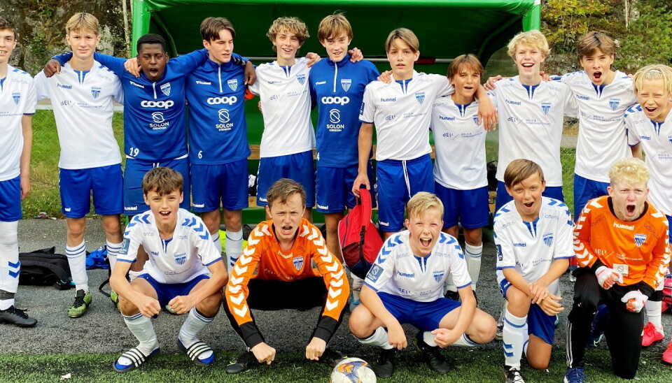HØY STEMNING: Sååååå deilig er det å vinne i Adidas Cuo, også kjent som uoffisielt NM. HØY STEMNING: Sååååå deilig er det å vinne i Adidas Cuo, også kjent som uoffisielt NM.