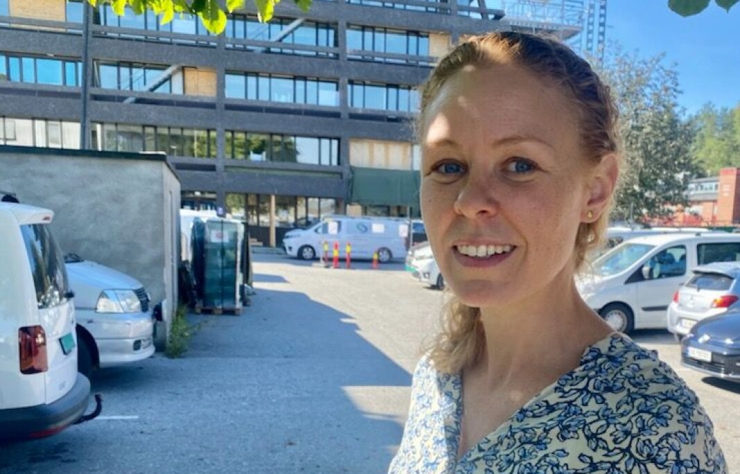 – FRIVILLIG: – Barn og unge fra 12 til 15 år skal vaksineres på skolene, men vaksinering mot Covid-19 er frivillig og skjer kun etter foreldrenes samtykke til dette, sier Monica Viksaas Biermann, programleder for vaksinering og assisterende kommuneoverlege i Nordre Follo. Foto: Silje Stavik/ Nordre Follo – FRIVILLIG: – Barn og unge fra 12 til 15 år skal vaksineres på skolene, men vaksinering mot Covid-19 er frivillig og skjer kun etter foreldrenes samtykke til dette, sier Monica Viksaas Biermann, programleder for vaksinering og assisterende kommuneoverlege i Nordre Follo. Foto: Silje Stavik/ Nordre Follo