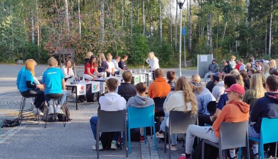 BRA OPPSLUTNING: Valg fenger åpenbart ungdommen på RA, for oppslutningen var langt over snittet for de stemmeberettigede over 18 år. BRA OPPSLUTNING: Valg fenger åpenbart ungdommen på RA, for oppslutningen var langt over snittet for de stemmeberettigede over 18 år.
