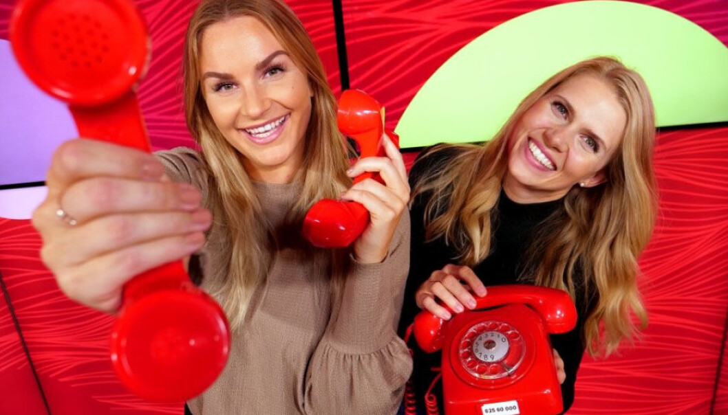 RING-RING: Hver uke ringer Norsk Tipping på Hamar i gjennomsnitt til tre nordmenn. Denne gangen var det en mann fra Oppegård som fikk telefonen. RING-RING: Hver uke ringer Norsk Tipping på Hamar i gjennomsnitt til tre nordmenn. Denne gangen var det en mann fra Oppegård som fikk telefonen.