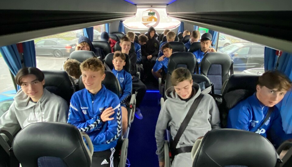 LANG REISE: Det er ikke hver dag man spiller bortekamp i Hallingdal. LANG REISE: Det er ikke hver dag man spiller bortekamp i Hallingdal.