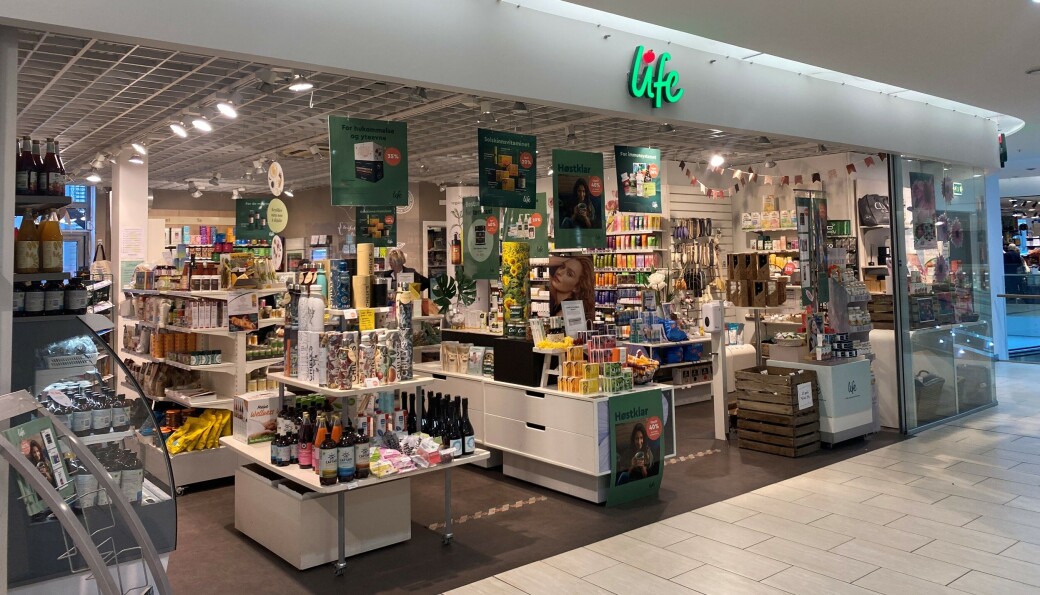 LIFE IS LIFE: Her ligger helsekostbutikken Life i dag, men i oktober flytter de rundt 50 meter. LIFE IS LIFE: Her ligger helsekostbutikken Life i dag, men i oktober flytter de rundt 50 meter.