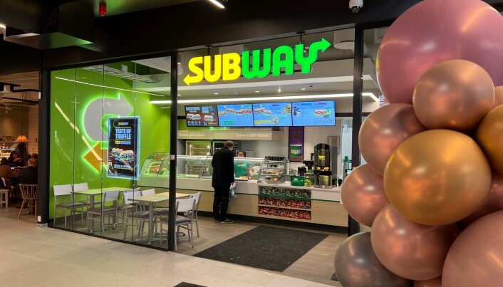 RASK LUNSJ: Holmlia Senter har ikke t-bane, men de har i alle fall Subway. RASK LUNSJ: Holmlia Senter har ikke t-bane, men de har i alle fall Subway.