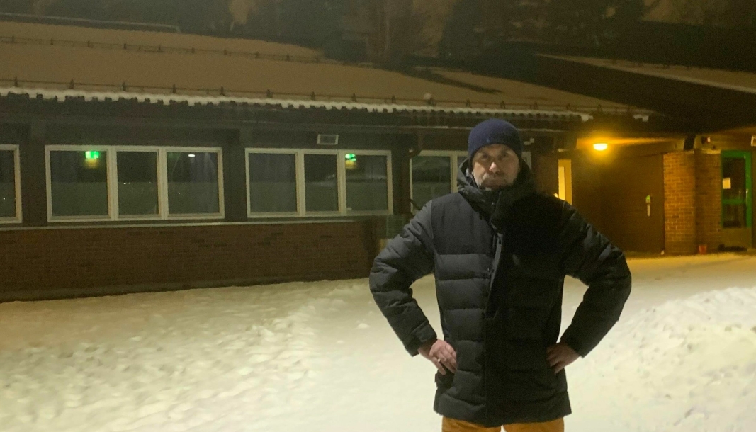 KREVER TILTAK: Kommunestyrepolitiker Paal Sjøvall (Sp) sier han har blitt oppringt av bekymrede foreldre og lærere som ber kommunen om å stenge skoler og barnehager.