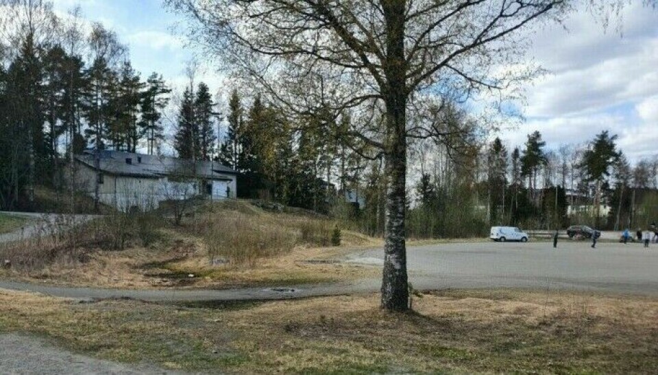 HER SKAL DEN BYGGES: Den nye barneskolen skal bygges på tomten som Fram ungdomsskole var planlagt bygget. HER SKAL DEN BYGGES: Den nye barneskolen skal bygges på tomten som Fram ungdomsskole var planlagt bygget.