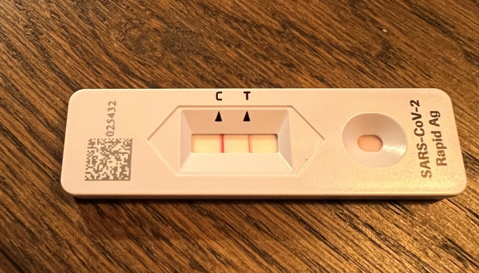 POSITIV: Får du en slik, er du å regne som positiv, og må registrere resultatet selv. POSITIV: Får du en slik, er du å regne som positiv, og må registrere resultatet selv.