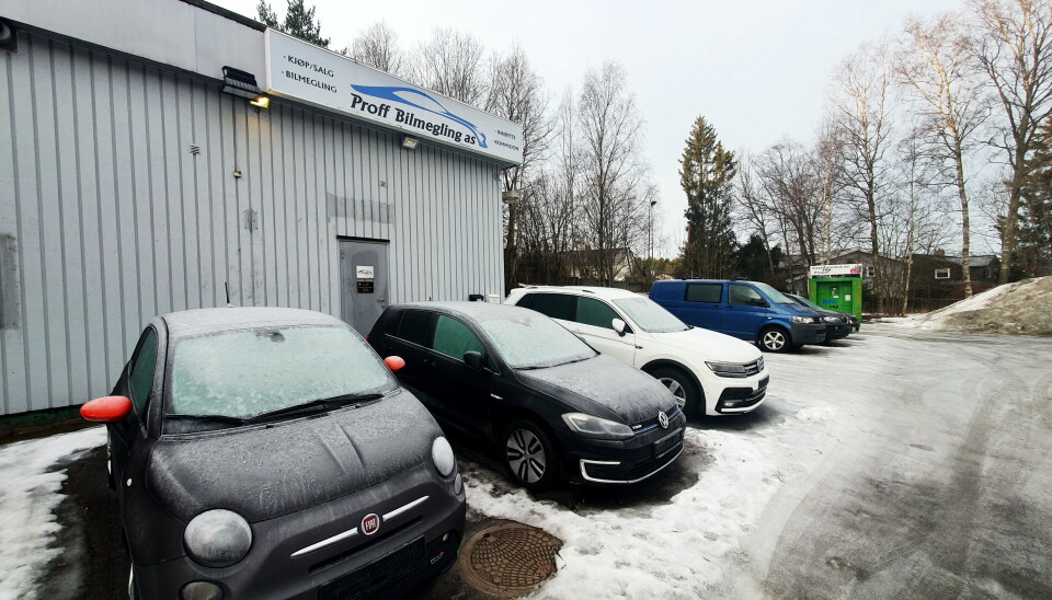 LEIETAKER I SEKS ÅR: Proff Bilmekling AS har leid garasjelokalene i Sønsterudveien 30 siden 2016.