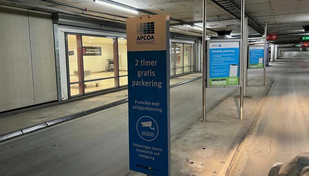 NYTT SYSTEM: Nylig ble det innført et nytt, billettløst parkeringssystem på Kolbotn Torg.