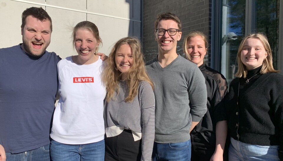 FORNØYDE: Instruktører og dirigenter er storfornøyde med musikantenes innsats. Fv. Niklas Østergaard, Helga J. Solstad, Maja Bjørhei, Håvard Vaage, Silje Varhaug og Amalie Eikås-Kærnsmo. FORNØYDE: Instruktører og dirigenter er storfornøyde med musikantenes innsats. Fv. Niklas Østergaard, Helga J. Solstad, Maja Bjørhei, Håvard Vaage, Silje Varhaug og Amalie Eikås-Kærnsmo.