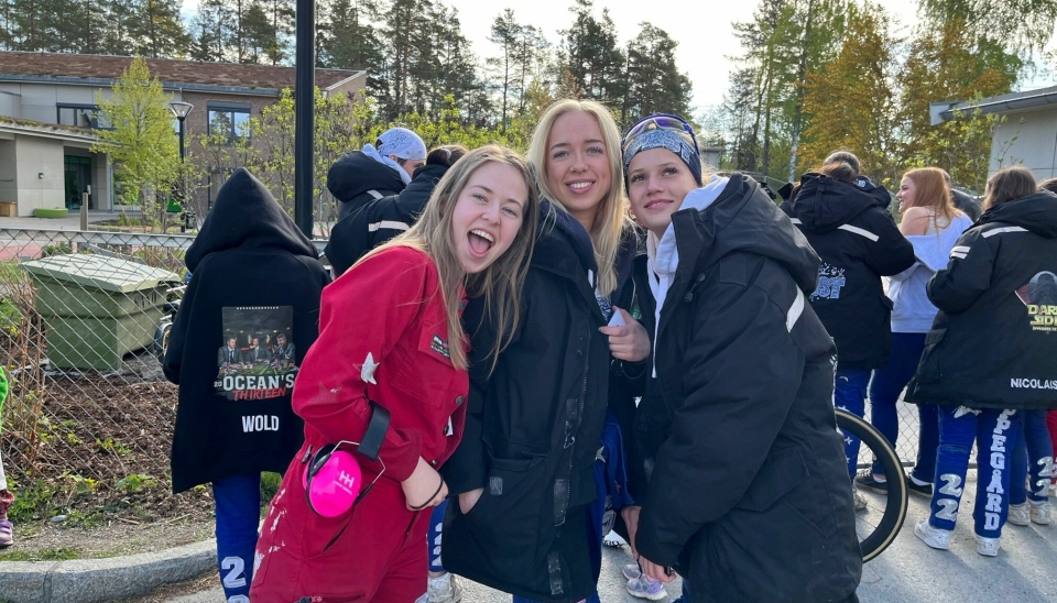 SPORTY GJORT: Russen dukket opp i Hareveien barnehage etter oppfordring på Facebook. Fra venstre: Emma Helen Søve, Oda Aurora Johannessen Skauge og Silje Bretteville.