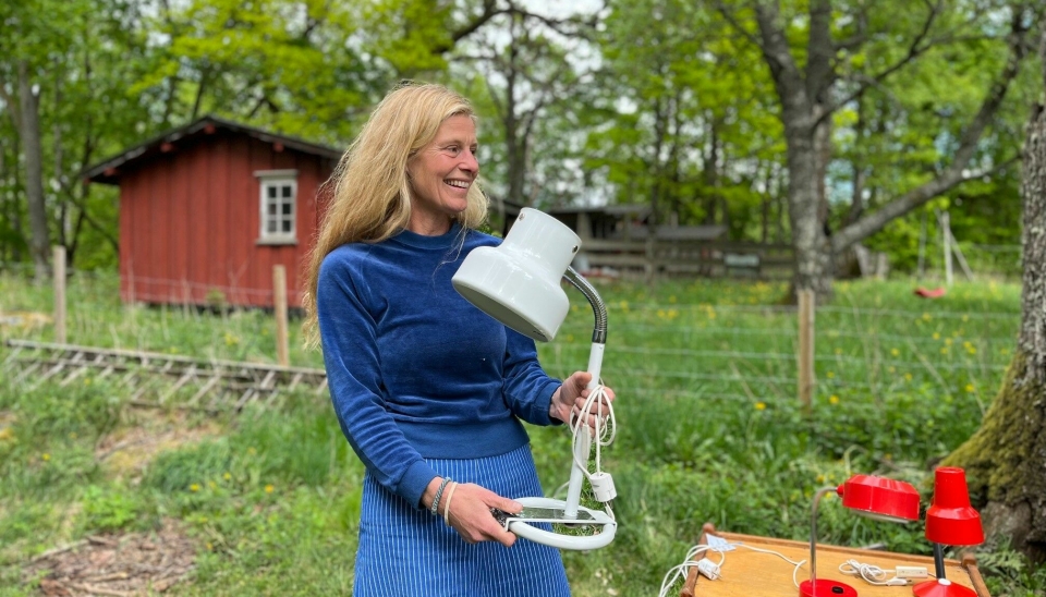 LAMPER ER VIKTIG NÅR DU INNREDER: Anna Alqvist elsker lamper og har et spesielt forhold til den hvite lampen på bildet.