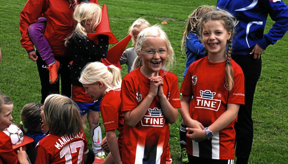 MYE GLEDE: På Tine Fotballskole får du garantert minner for livet og masse fotballglede. Her fra 2016. MYE GLEDE: På Tine Fotballskole får du garantert minner for livet og masse fotballglede. Her fra 2016.