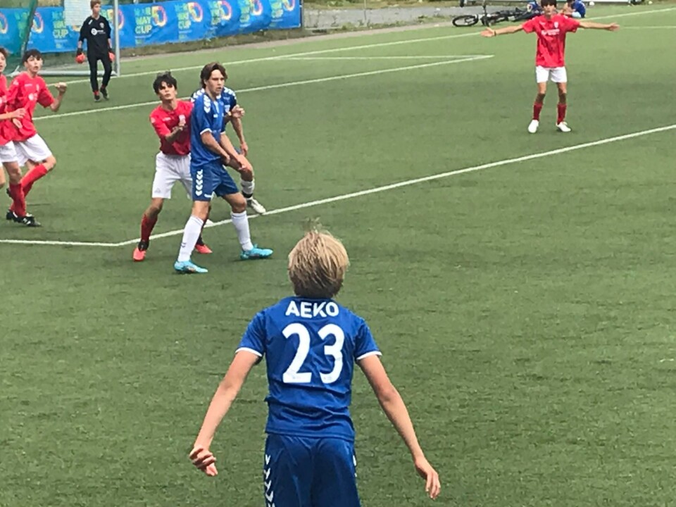 FLINK PÅ INNKAST: Innkastspesialist Halvor K. Schistad. FLINK PÅ INNKAST: Innkastspesialist Halvor K. Schistad.