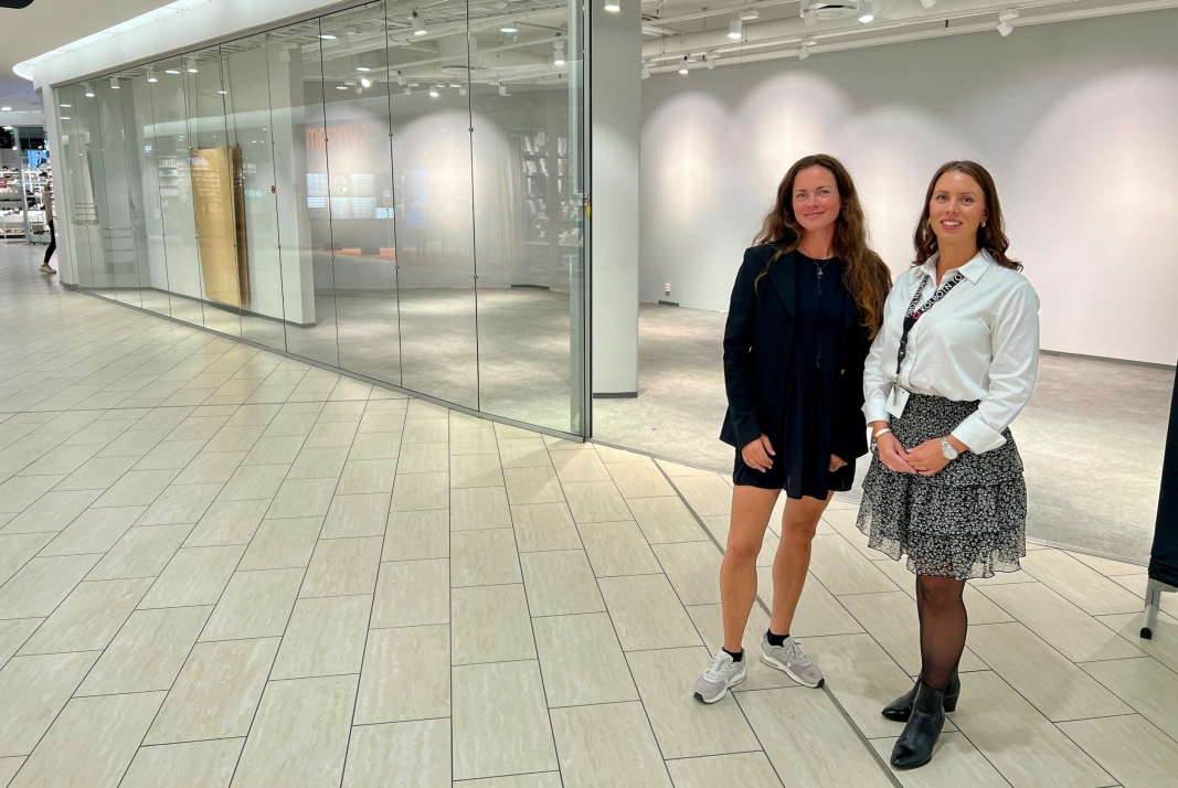 DOBBEL GLEDE: Nora Charlotte Isachsen, prosjektleder for RUFUS (t.v.) og Marianne Thorsen-Larsen, senterleder på Kolbotn Torg, gleder seg til barneutstyrsgjenbruksbutikken Rufus åpner i september.