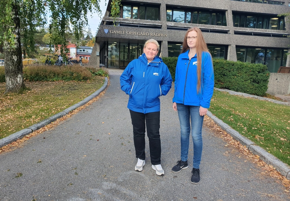 FREMMET FORSLAGET: Cecilie Dahl-Jørgensen Pind (H) og Melissa Kristiansen (H) fremmet et forslag om å etablere et lokalsykehus på den kommunale tomten ved Rosenholm stasjon.