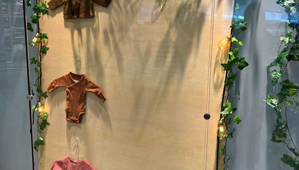 GOD EKSPONERING: Varene som selges i butikken får god eksponering. Her fra utstillingsvindu. GOD EKSPONERING: Varene som selges i butikken får god eksponering. Her fra utstillingsvindu.