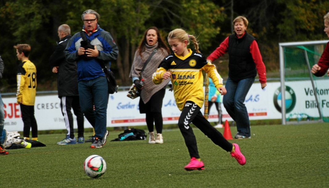 FRA 2015: Det var lite å utsette på entusiasmen på sidelinjen da Oppegård arrangerte Bilia Cup i 2015.