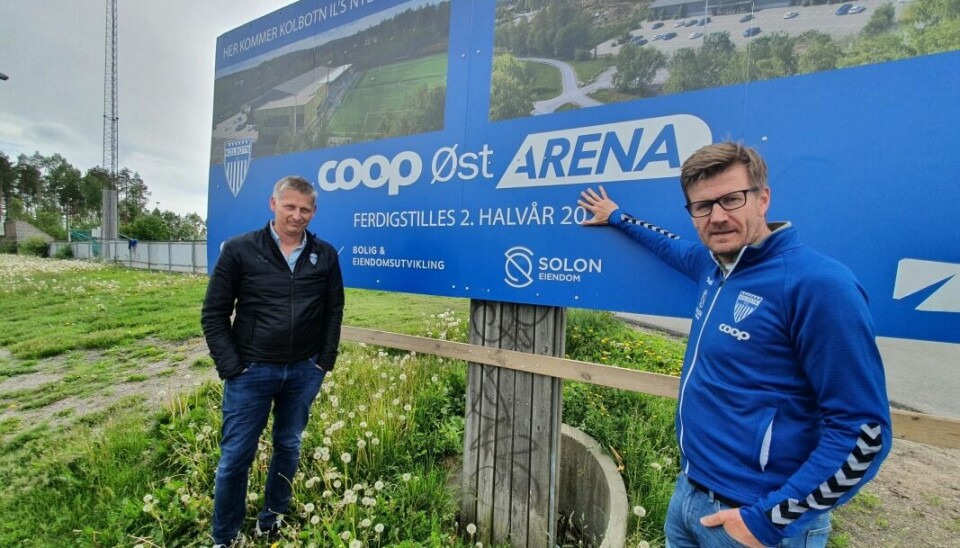 BLE LAGT PÅ IS: Coop Øst Arena, som skulle ferdigstilles mot slutten av dette året, er utsatt som følge av økonomien. – Vi er veldig skuffet, men vi gir oss ikke, sa anleggsansvarlig i KIL, Einar Engedahl, og lederen av anleggskomiteen i KIL, Morten Keiserud. BLE LAGT PÅ IS: Coop Øst Arena, som skulle ferdigstilles mot slutten av dette året, er utsatt som følge av økonomien. – Vi er veldig skuffet, men vi gir oss ikke, sa anleggsansvarlig i KIL, Einar Engedahl, og lederen av anleggskomiteen i KIL, Morten Keiserud.