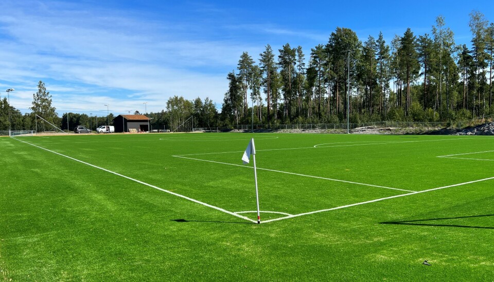 FORTSATT UTEN LYS: Tømtebanen vil ikke være spilleklar på kveldstid i nærmeste fremtid. FORTSATT UTEN LYS: Tømtebanen vil ikke være spilleklar på kveldstid i nærmeste fremtid.