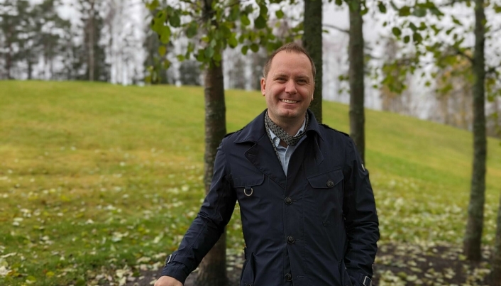 POSITIV: Eiendomsmegler Christian Foss mener boligmarkedet i Oppegård i disse dager er greit.