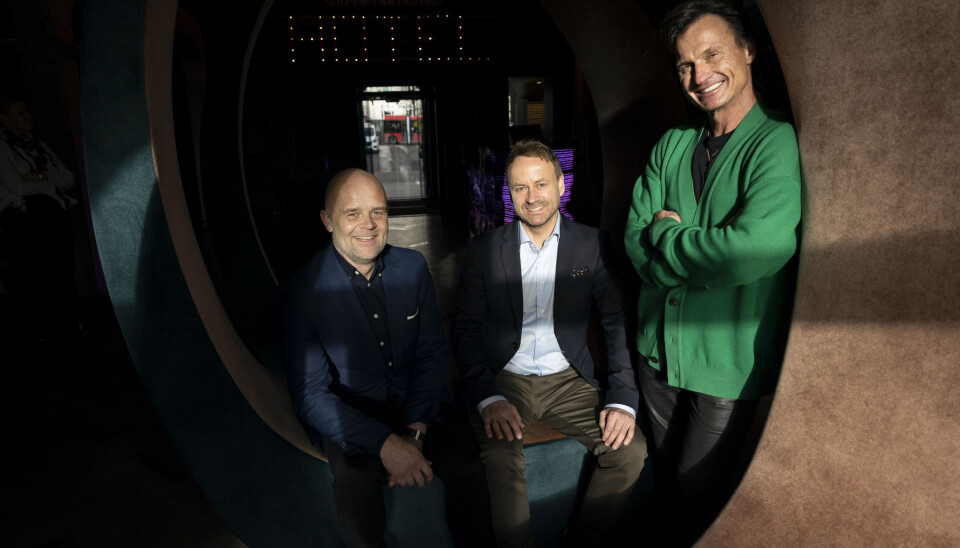 EIER-TRIO: Duoen Fredrik Solstad og Geir Håvard Kvalheim startet hudpleie-kjeden. Nå har de fått med seg Petter Stordalen på laget.