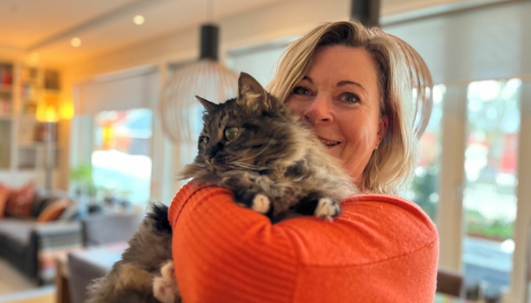 ENGASJERT: Anne Harehjeld har startet innsamlingsaksjon på Spleis.no. Hun vil hjelpe hunder og katter i Ukraina som har blitt alene på grunn av krigen.