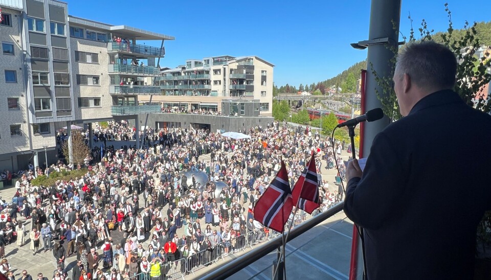 HØYT OPPE: 17. mai-talene på Kolbotn holdes fra 3. etasje i Kolben. HØYT OPPE: 17. mai-talene på Kolbotn holdes fra 3. etasje i Kolben.
