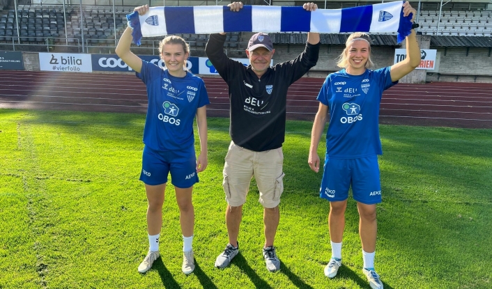 SPILLER-EXIT: Julie Hoff Klæboe (t.v.) og Lena Soleng Hansen er begge ferdige i Kolbotn. Klubblegenden Pål Wirak er derimot med videre.
