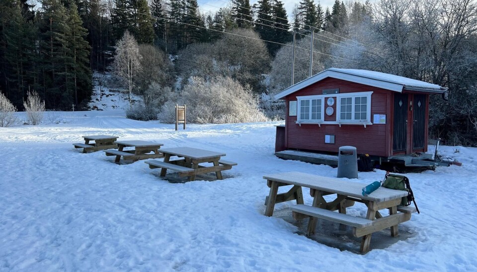 SLIK SKAL DET BLI: De første minusgradene vises på gradestokken i gamle Oppegård i disse dager. Hvem gleder seg til vinteren? SLIK SKAL DET BLI: De første minusgradene vises på gradestokken i gamle Oppegård i disse dager. Hvem gleder seg til vinteren?