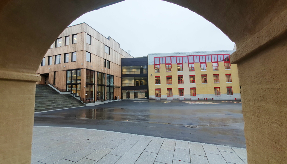 KOLBOTN SKOLE: Debatten går om hvorvidt ledige lokaler på Kolbotn skole skal kunne benyttes av friskolen Hans Nielsen Hauges grunnskole.