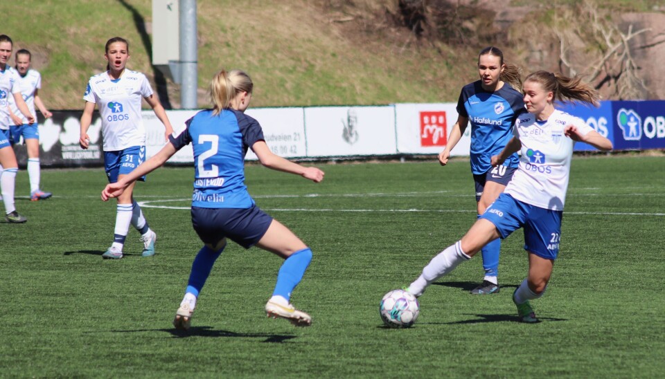 LEKNE DETALJER: Det vil overraske oss stort om ikke Eline Hegg drar av en og annen AaFK-spiller på søndag. LEKNE DETALJER: Det vil overraske oss stort om ikke Eline Hegg drar av en og annen AaFK-spiller på søndag.