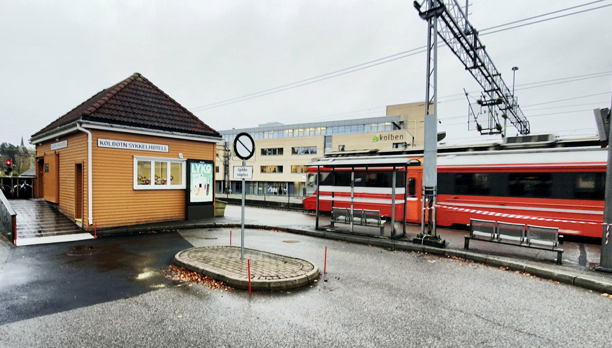 Nabo til Kolbotn stasjon? Husk fristen for å bestille hotell for å ...
