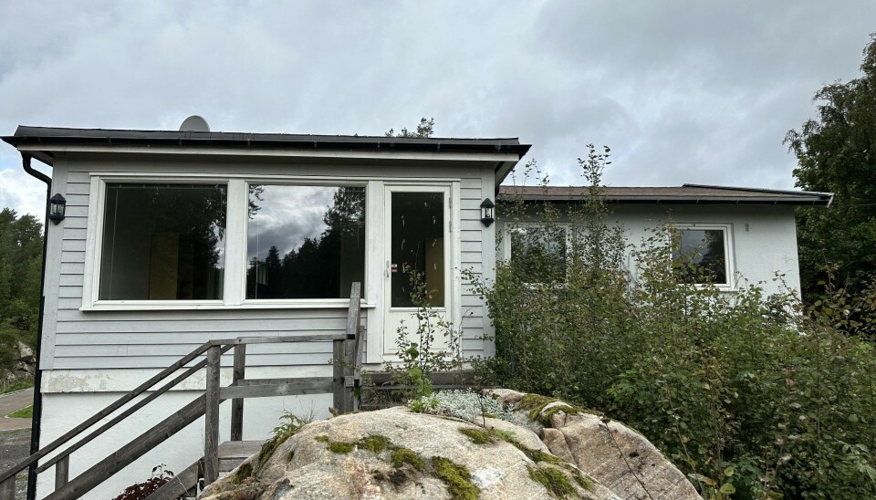BLIR HUS I REKKER: Tomten denne eneboligen ligger på skal bli til fem rekkehus. BLIR HUS I REKKER: Tomten denne eneboligen ligger på skal bli til fem rekkehus.