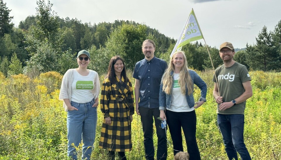 GLADERE DAGER: Dette bildet ble tatt i en mer positiv anledning enn dagens kraftfulle leserinnlegg. GLADERE DAGER: Dette bildet ble tatt i en mer positiv anledning enn dagens kraftfulle leserinnlegg.